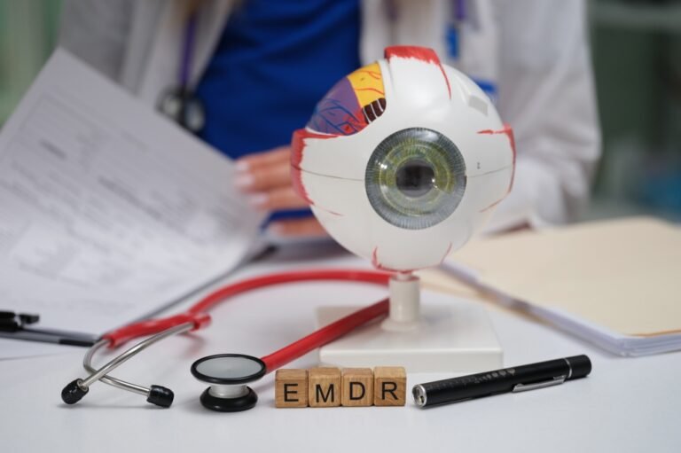 le médecin se prépare à un EMDR important